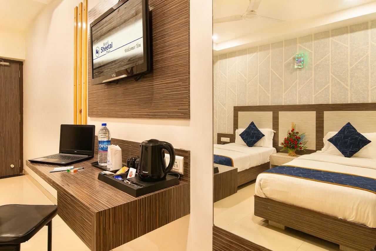 Hotel Sheetal Plaza Surat Eksteriør bilde