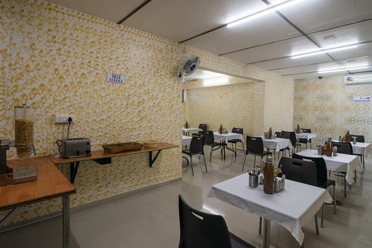 Hotel Sheetal Plaza Surat Eksteriør bilde